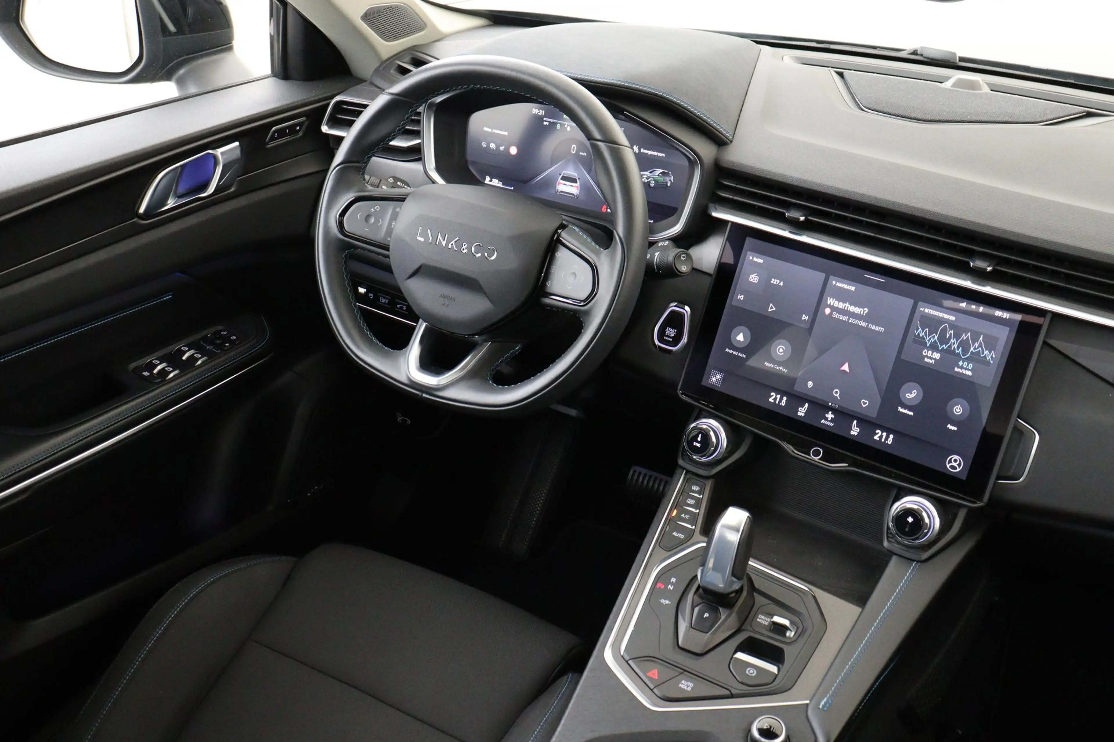 Lynk & Co 01 1.5 PHEV BLACK EDITION -PANO.DAK|ELEK.STOEL|HARMAN — photo 6