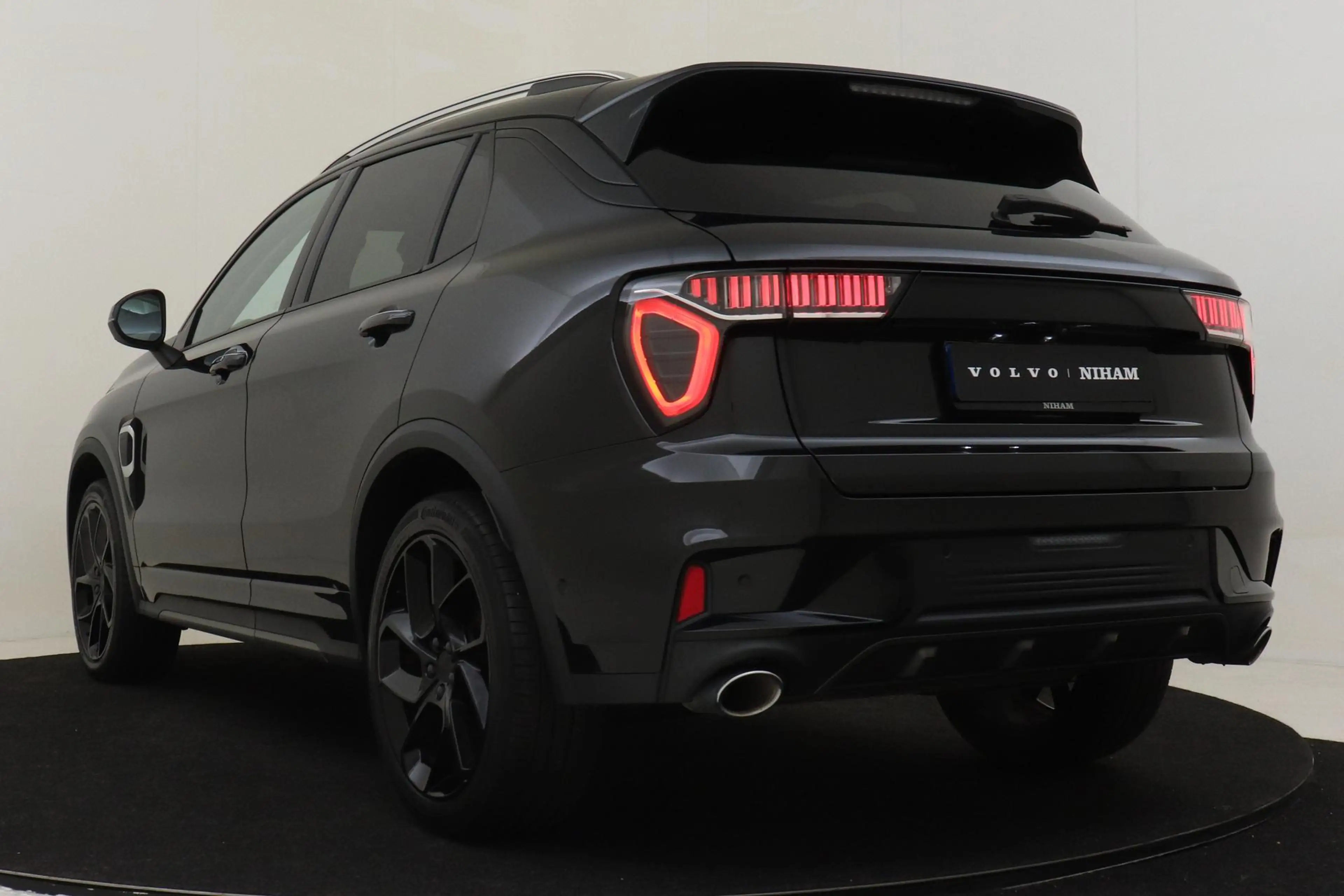 Lynk & Co 01 1.5 PHEV BLACK EDITION -PANO.DAK|ELEK.STOEL|HARMAN — photo 5