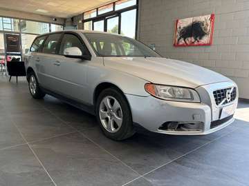 V70 III 2007 2.4d Momentum 175cv