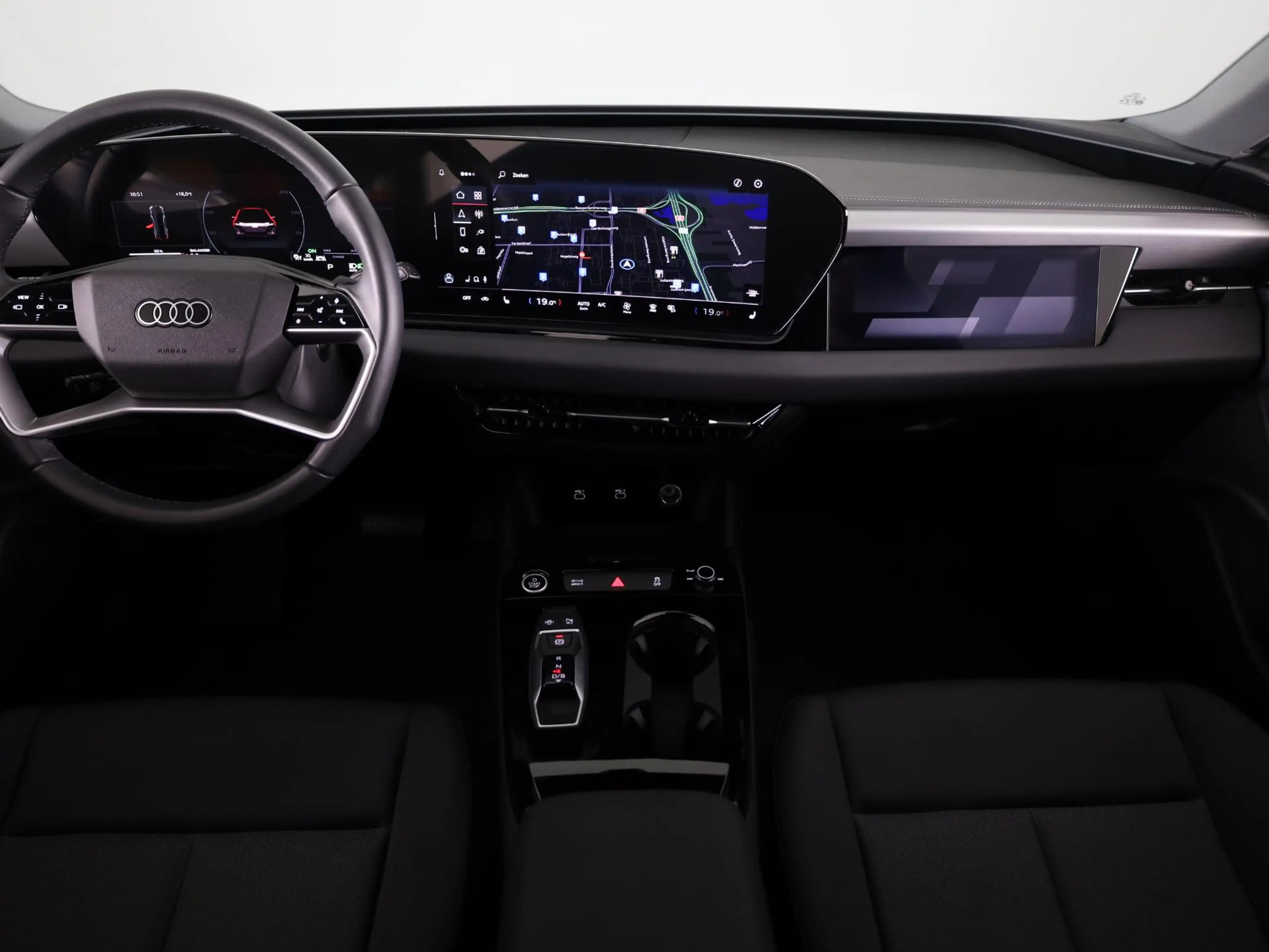 Audi A6 e-tron Avant Advanced edition 83 kWh 286 pk | SOH 92,64% — photo 8