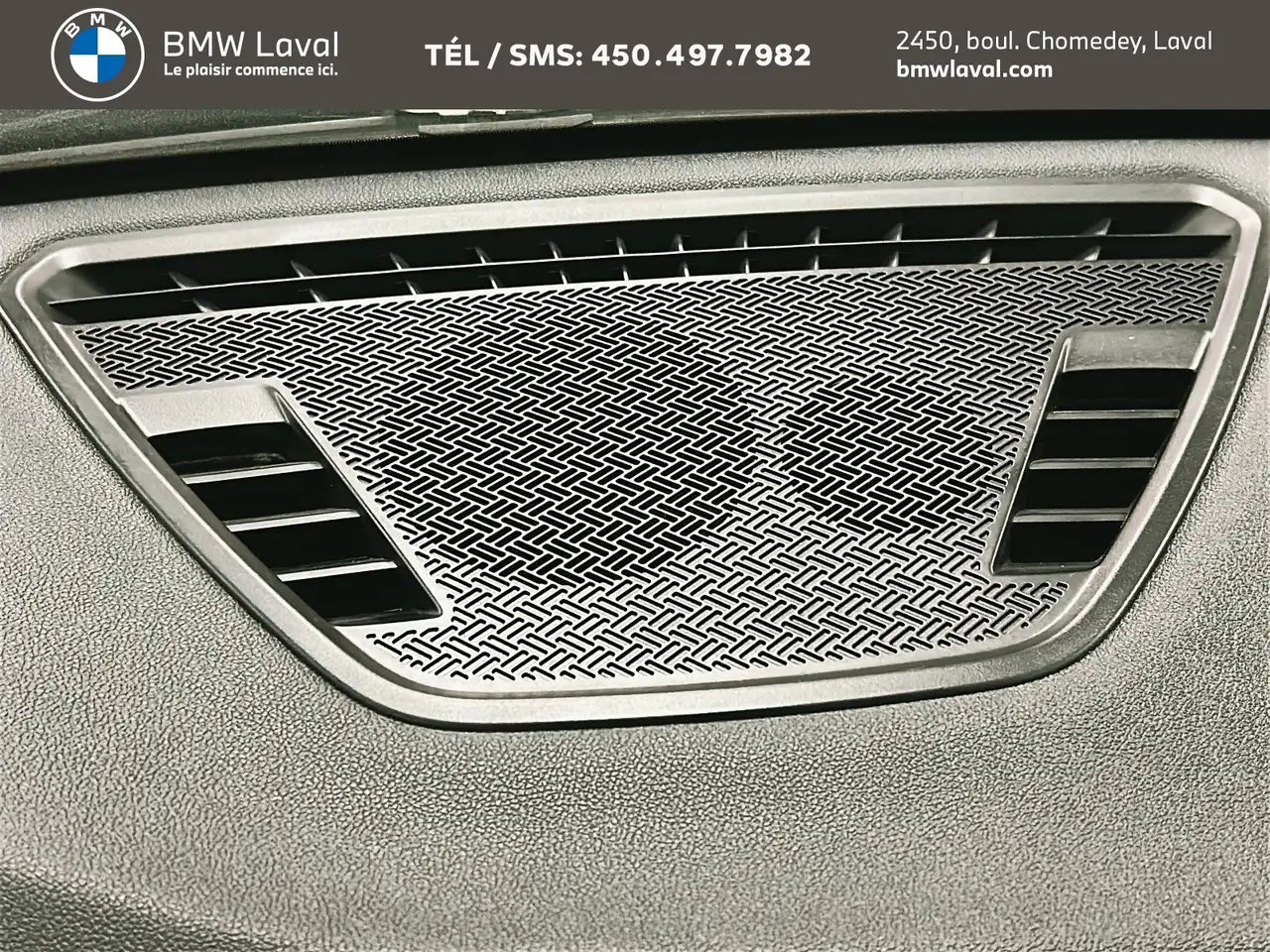 BMW X1 снимка BMW X1