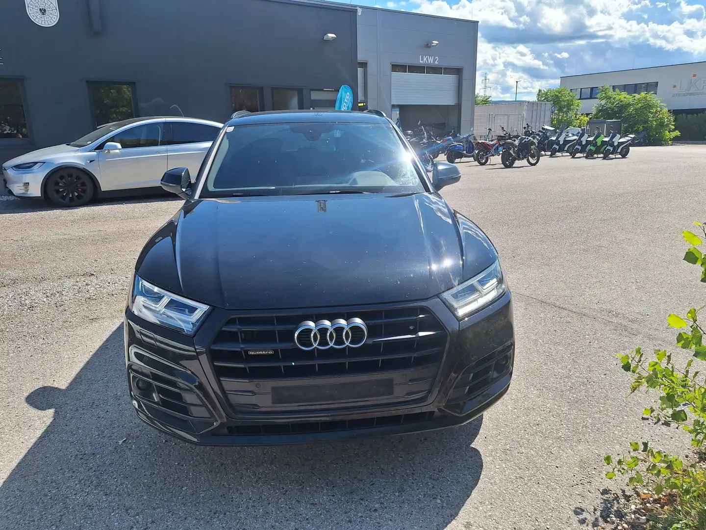 Audi Q5 40 TDI quattro sport 2x S-Line Schwarz - 2