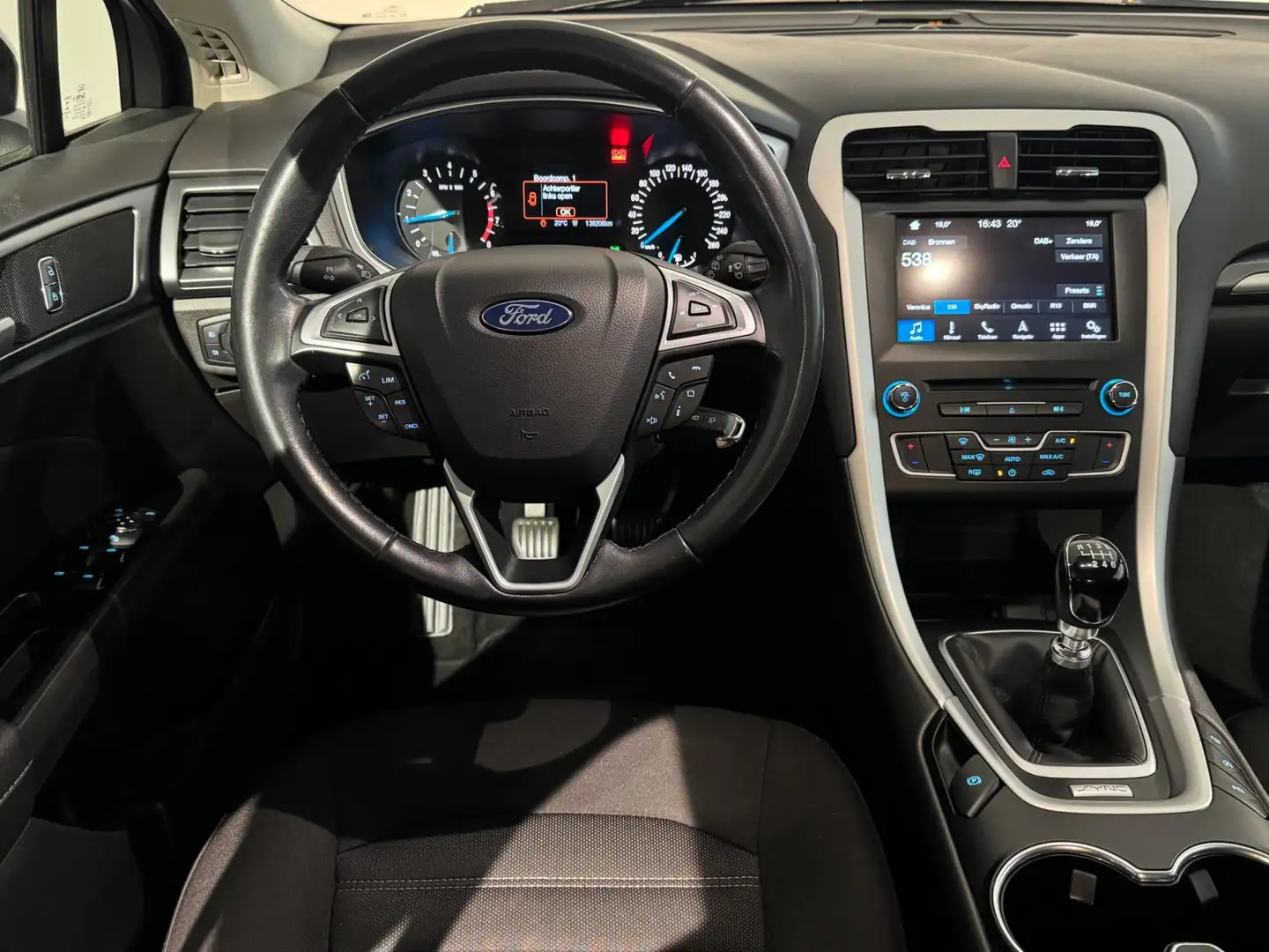 Ford Mondeo Wagon 1.0 EcoBoost Trend /Clima/Cruise/NAVI/PDC/Ca Nero - 2