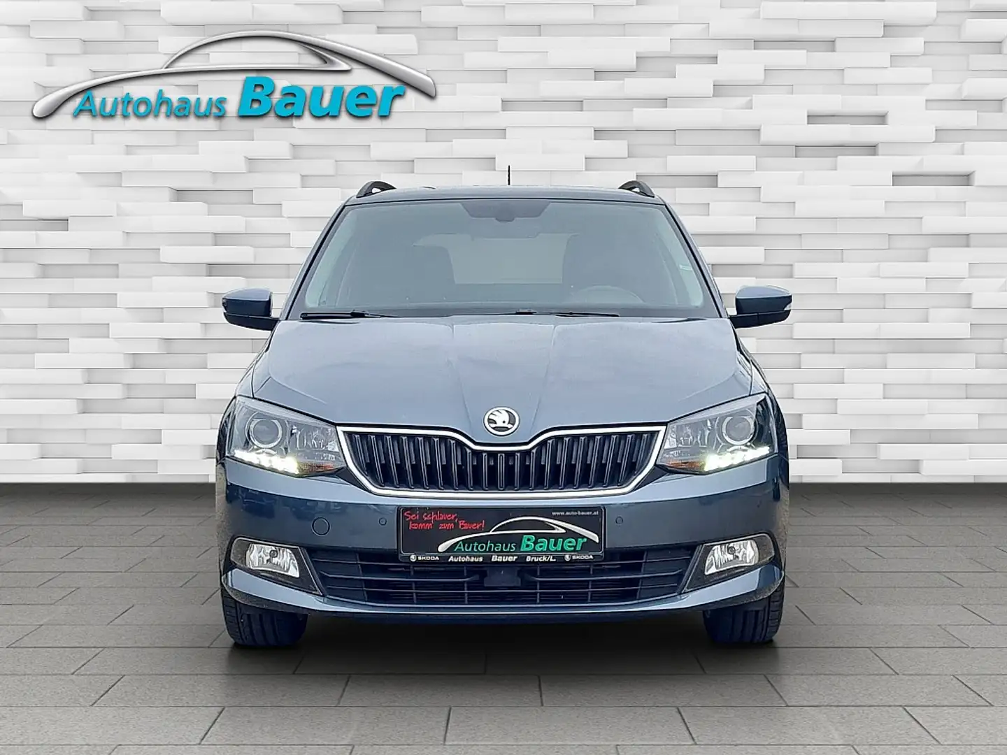 Skoda Fabia Combi Style 1,0 TSI Grau - 2