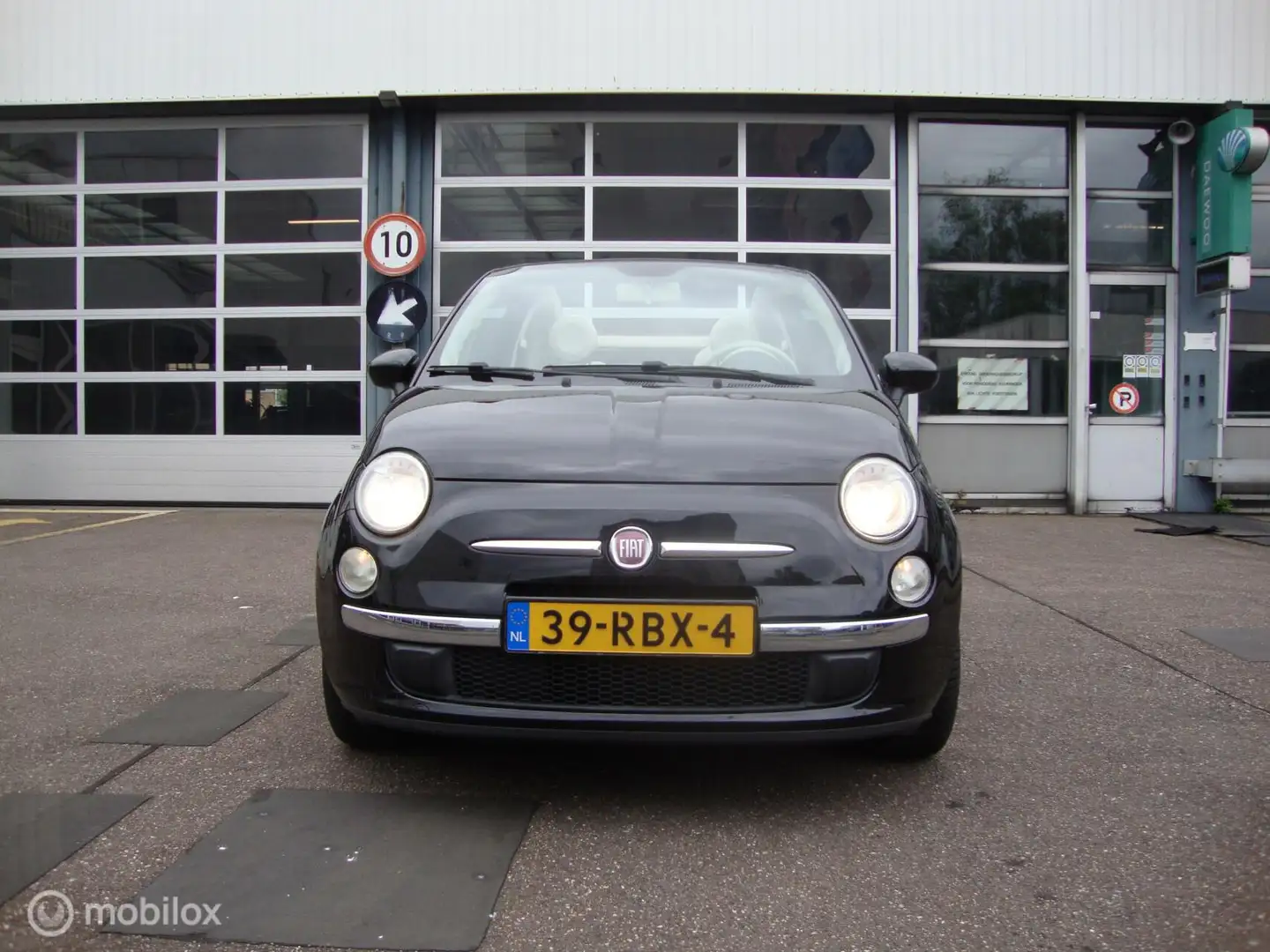 Fiat 500C 1.2 Lounge Secuur onderhouden , distributie gedaan Zwart - 2