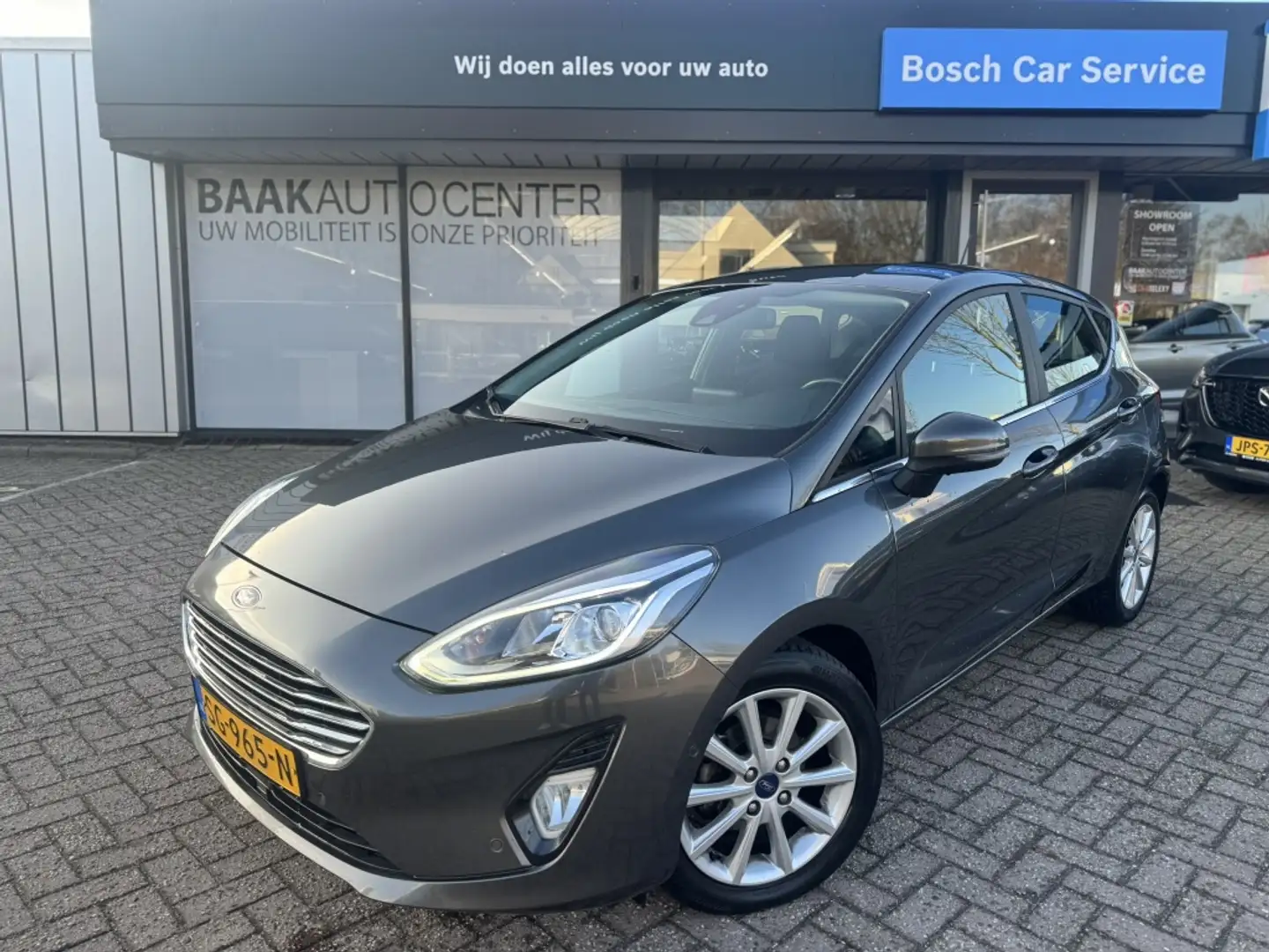 Ford Fiesta 1.0 EcoBoost Titanium | B&O | Navigatie Gris - 1