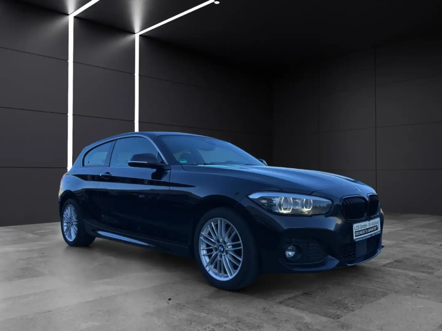 BMW 120 d Edition M Sportpaket Shadow  Navi Leder LED ACC Negro - 1