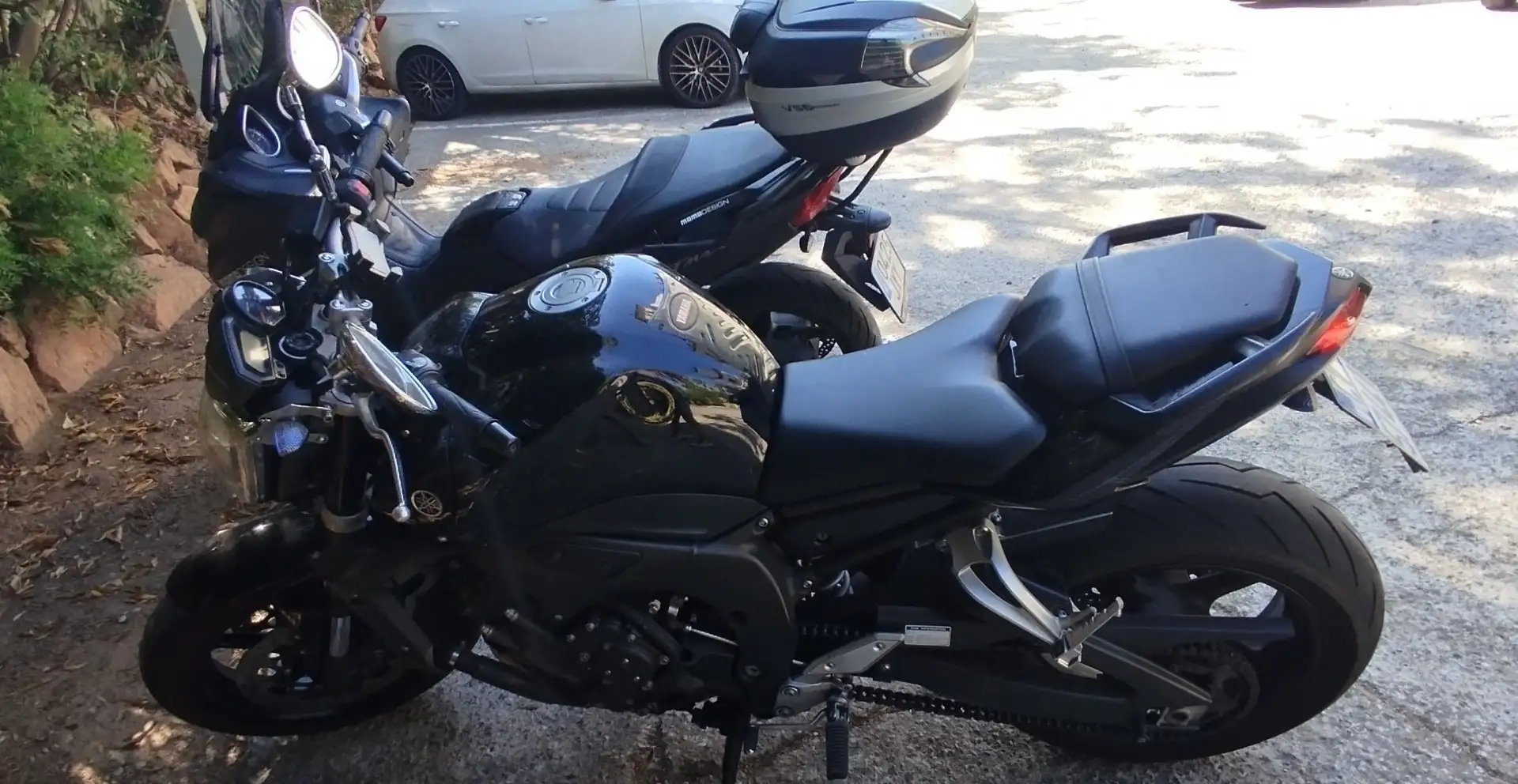 Yamaha FZ 1 maniglie, targa e frecce sport Nero - 1
