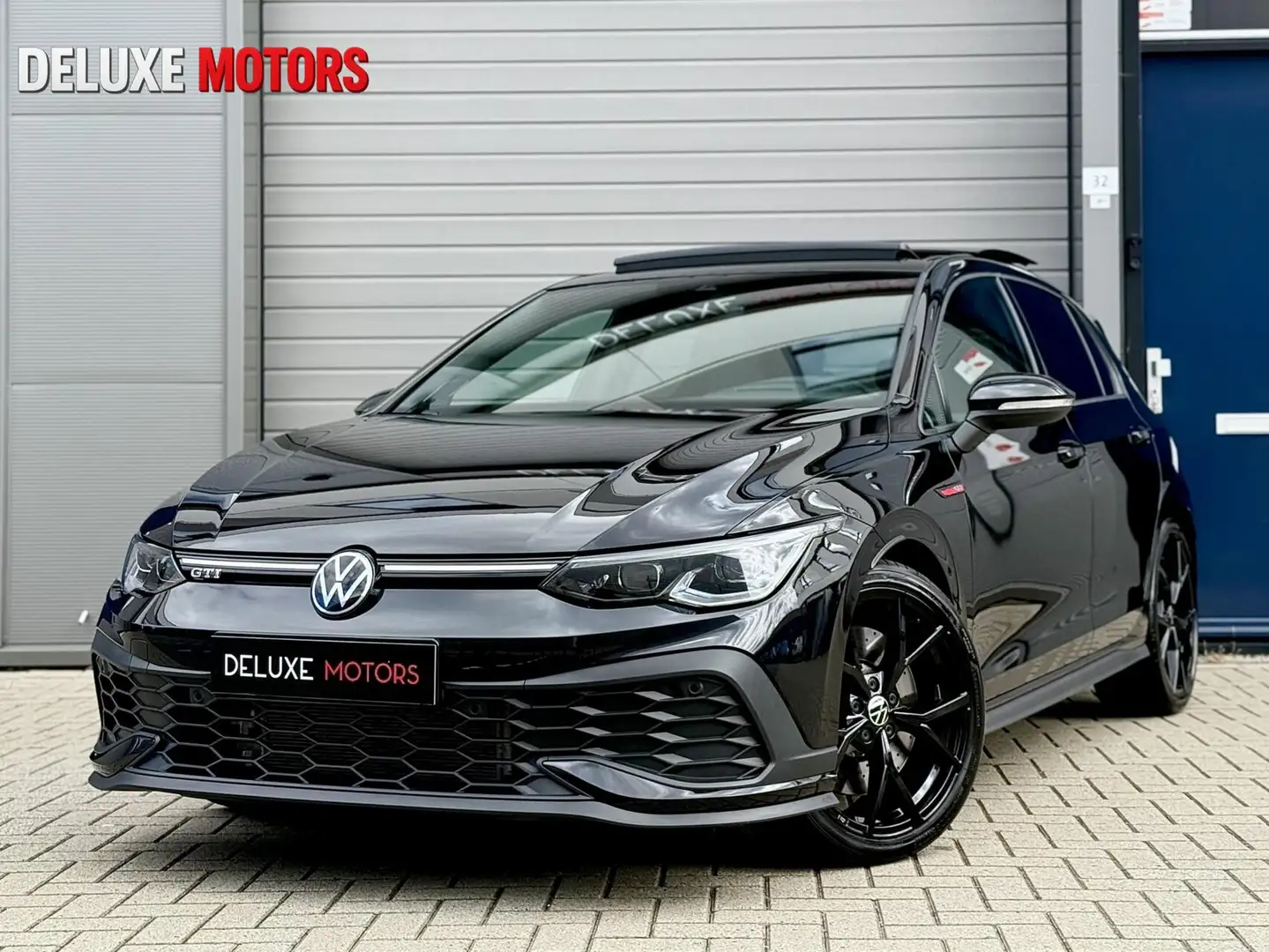 Volkswagen Golf GTI 2.0 TSI Clubsport Pano|HUD|Cam|H&K| BTW Zwart - 1