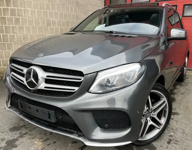 Mercedes-Benz GLE 250 d Pack AMG + CAMÉRA + NAVI + CUIR + PANO