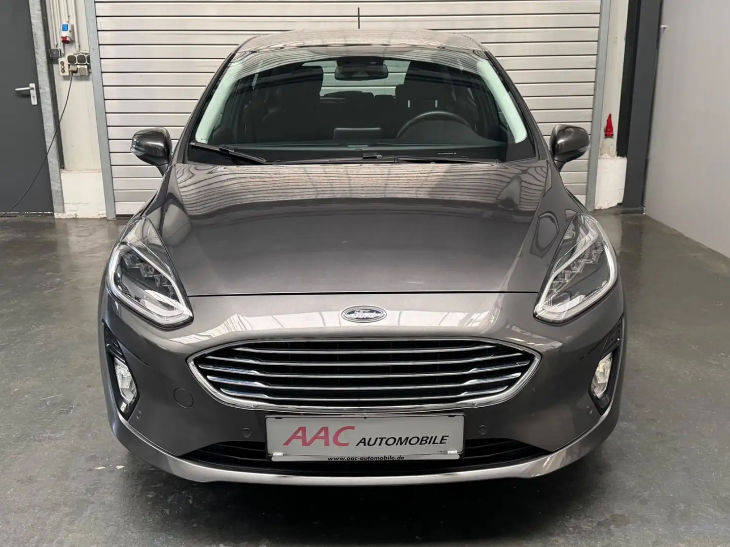 Ford Fiesta Titanium/1. Hand/Carplay/Navi Gris - 2