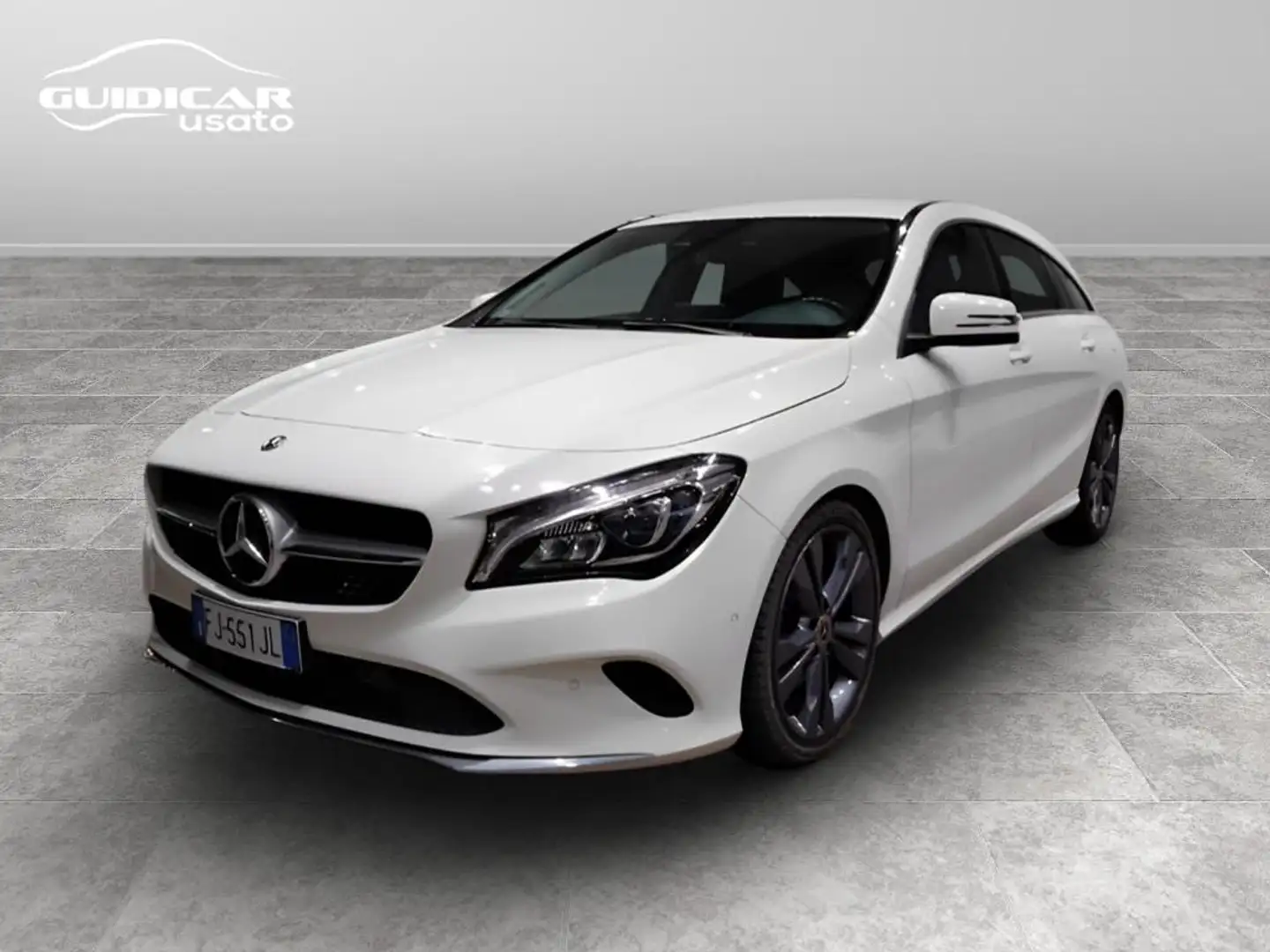 Mercedes-Benz CLA 220 Shooting Brake d Sport auto FL Bianco - 1