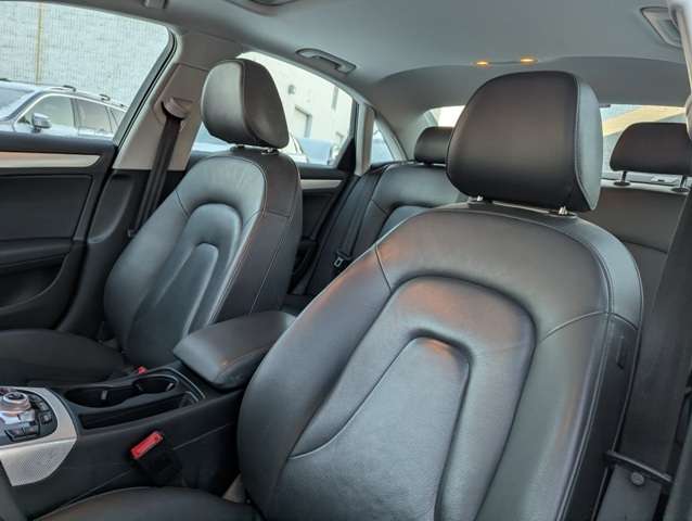 2016 Audi A4 4dr Sdn Auto Progressiv Plus Quattro S Line thumb 11
