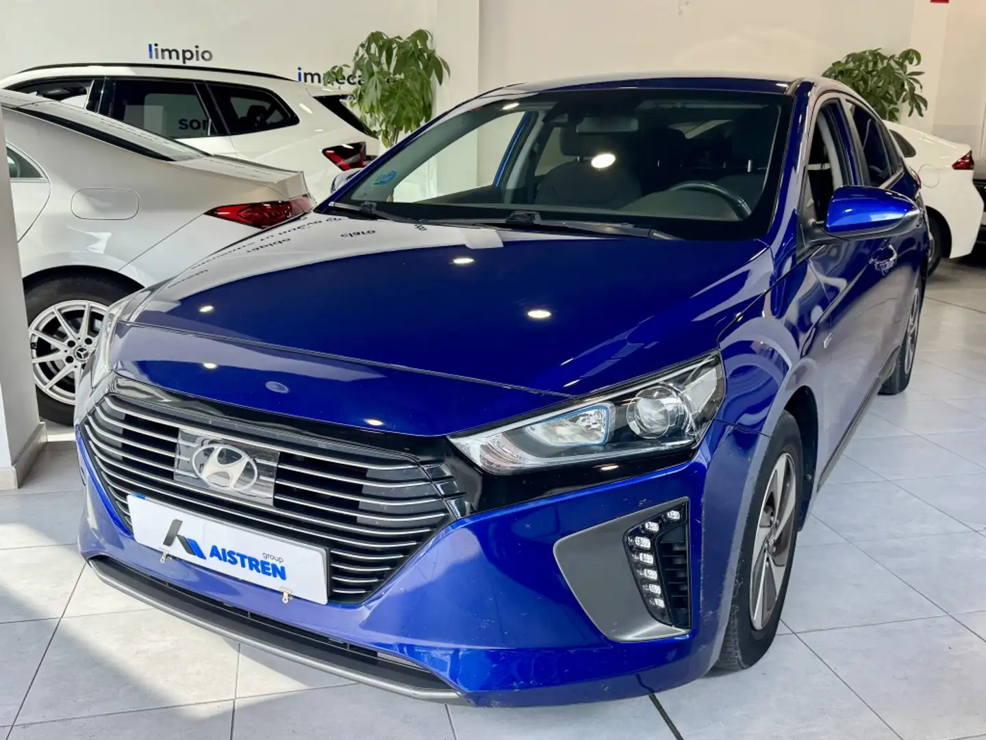 Hyundai IONIQ HEV 1.6 GDI Klass Azul - 1