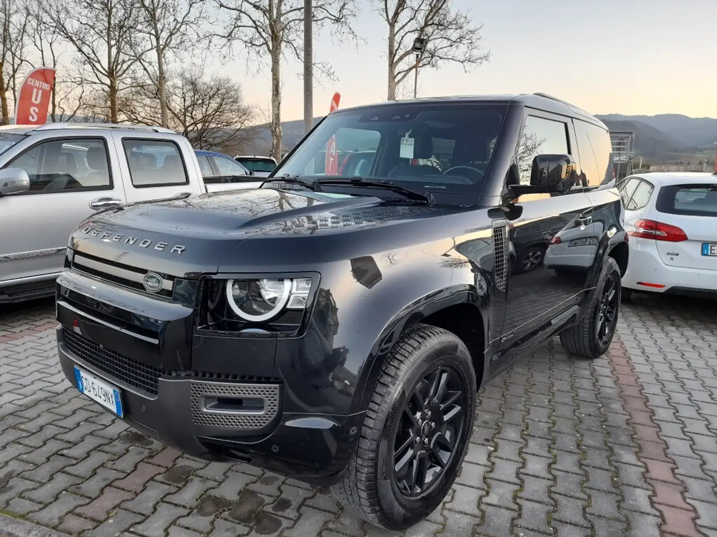 Land Rover Defender Defender 90 3.0D I6 200 CV AWD Auto X-Dynamic S Negro - 1