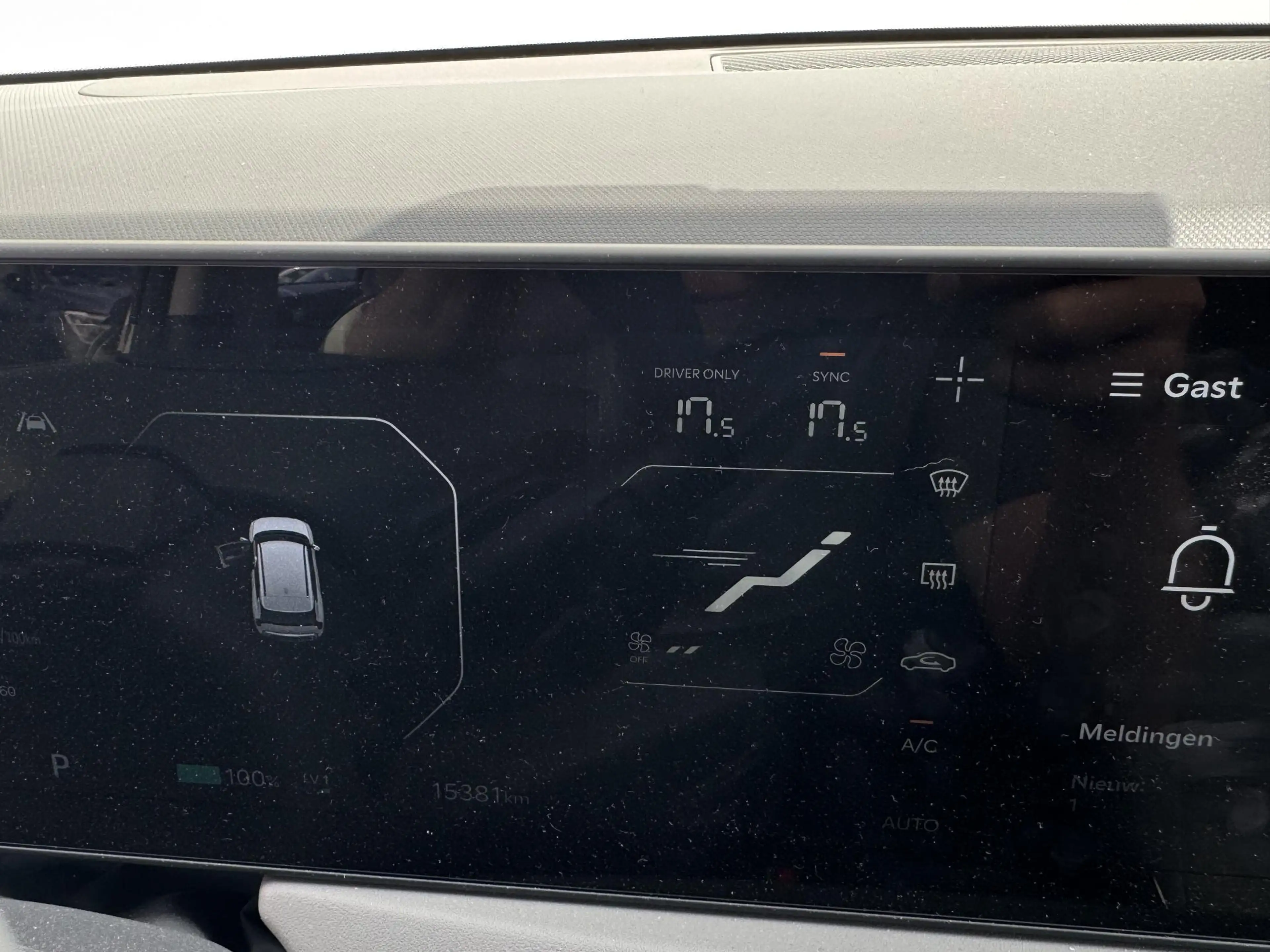 Kia EV3 Air 58.3 kWh NL-AUTO | 1STE EIGENAAR | SOH 100% — photo 26