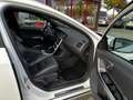 Volvo V60 2.4 D5 Twin Engine Special Edition / AUTOMAAT / PL Weiß - thumbnail 19