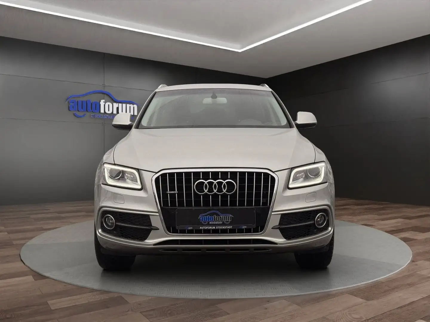 Audi Q5 2.0 TDI quattro S-LINE°AHK°BI-XENON°KAMERA Silber - 2