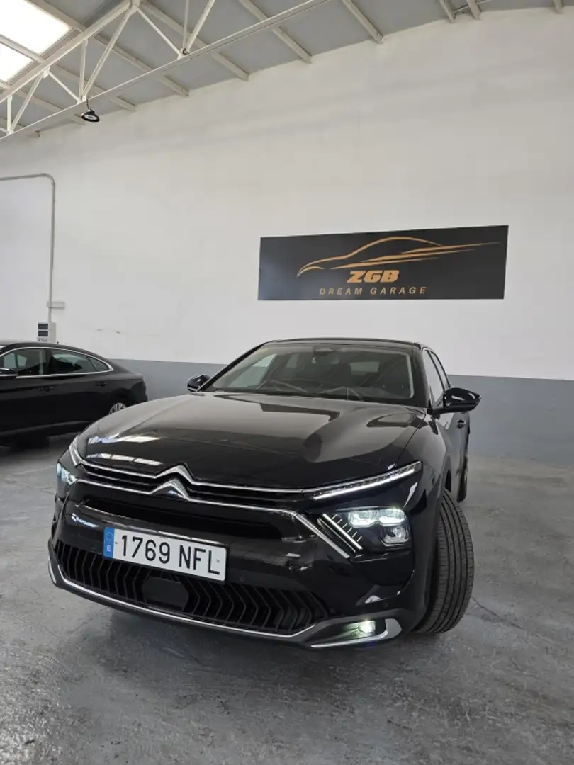Citroen C5 X 1.2 Puretech Hybrid You eDCT6 135 Negro - 1