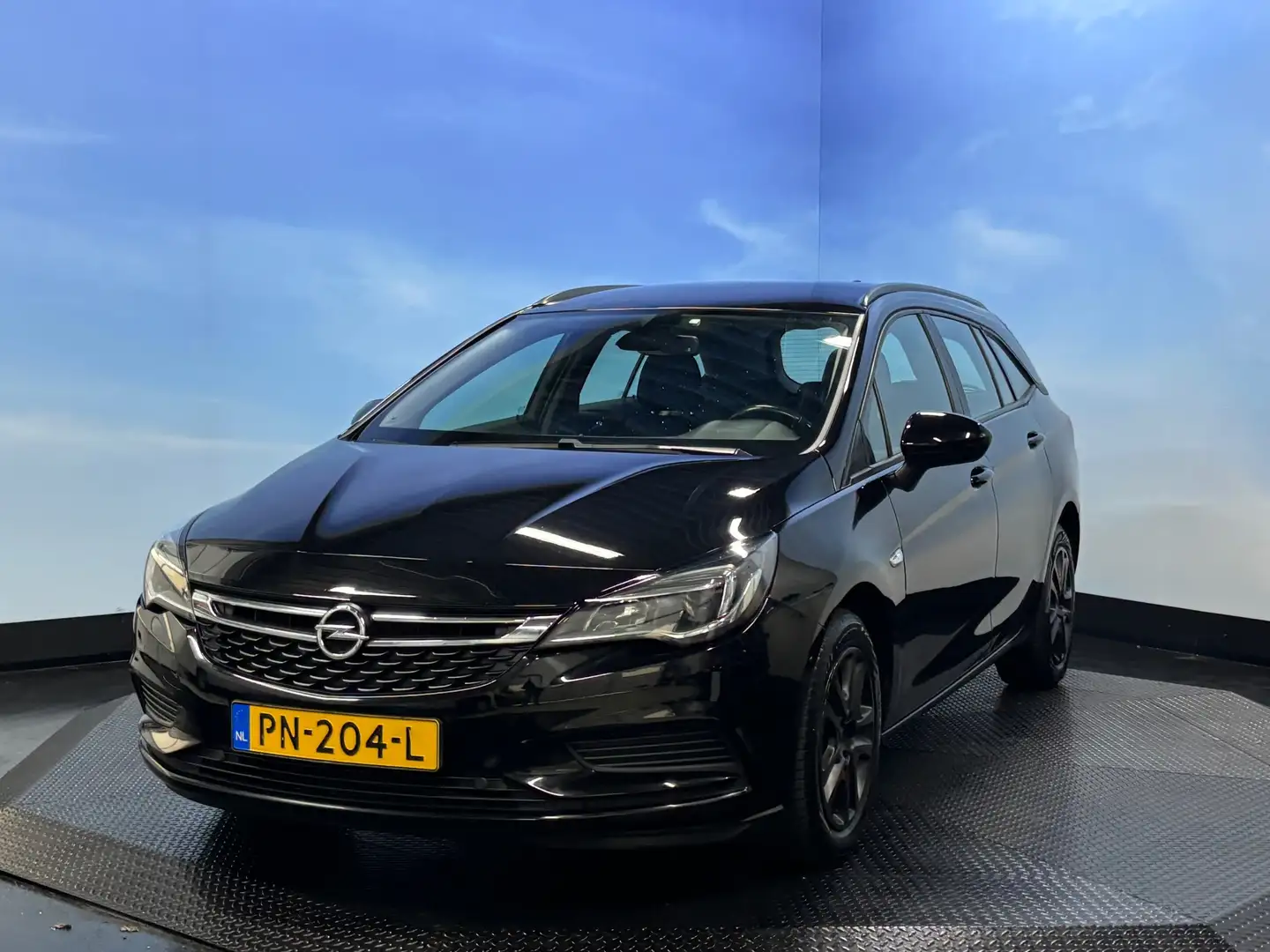 Opel Astra Sports Tourer 1.0 Online Edition Airco | Navi | Ca Zwart - 2