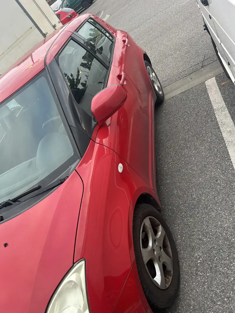 Suzuki Swift 1.3 DDiS GL - 1