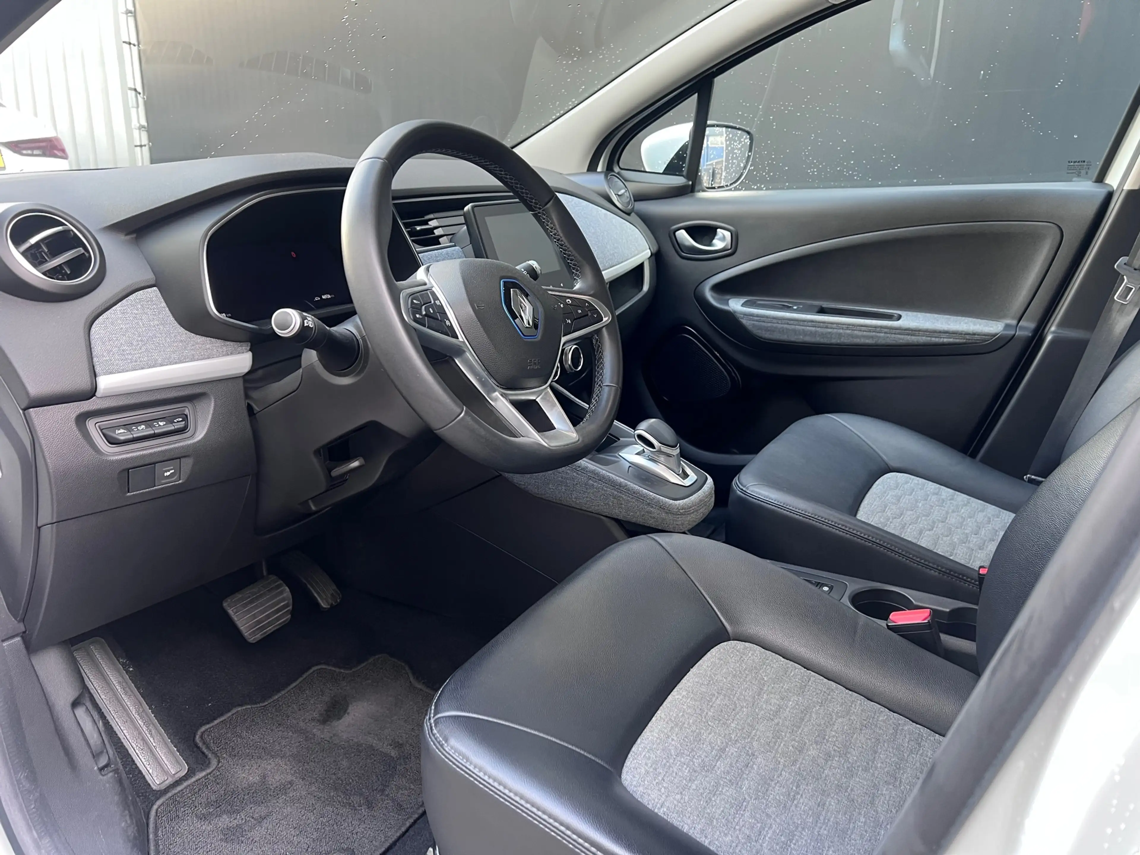 Renault ZOE R110 Life 52 kWh (ex Accu) - Keyless Navi Parkeers — photo 12