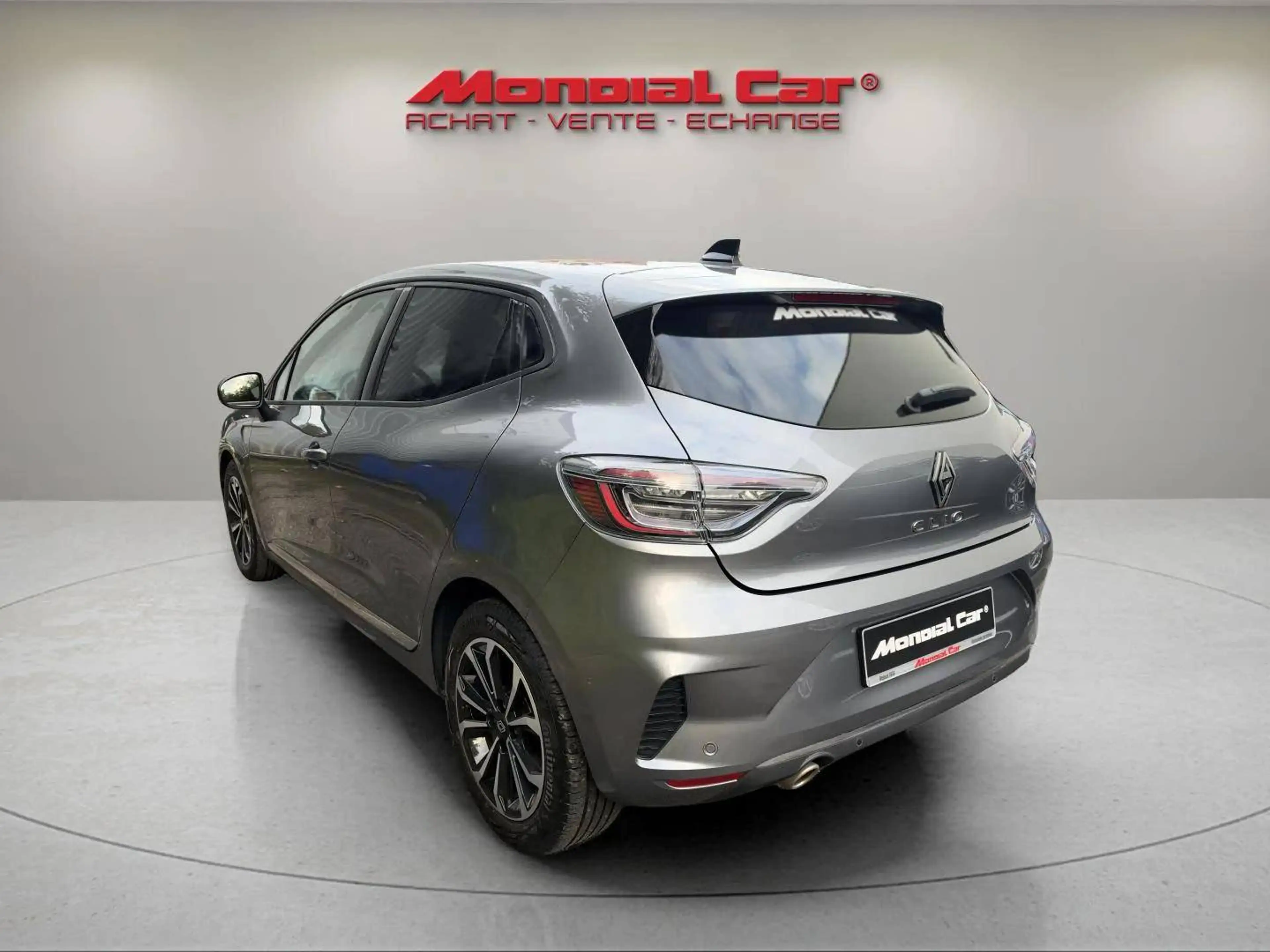 Renault Clio Clio 1.0 TCe Techno *1er prop*CarPlay*Garantie 12 mois*Prêt à immat* — photo 6