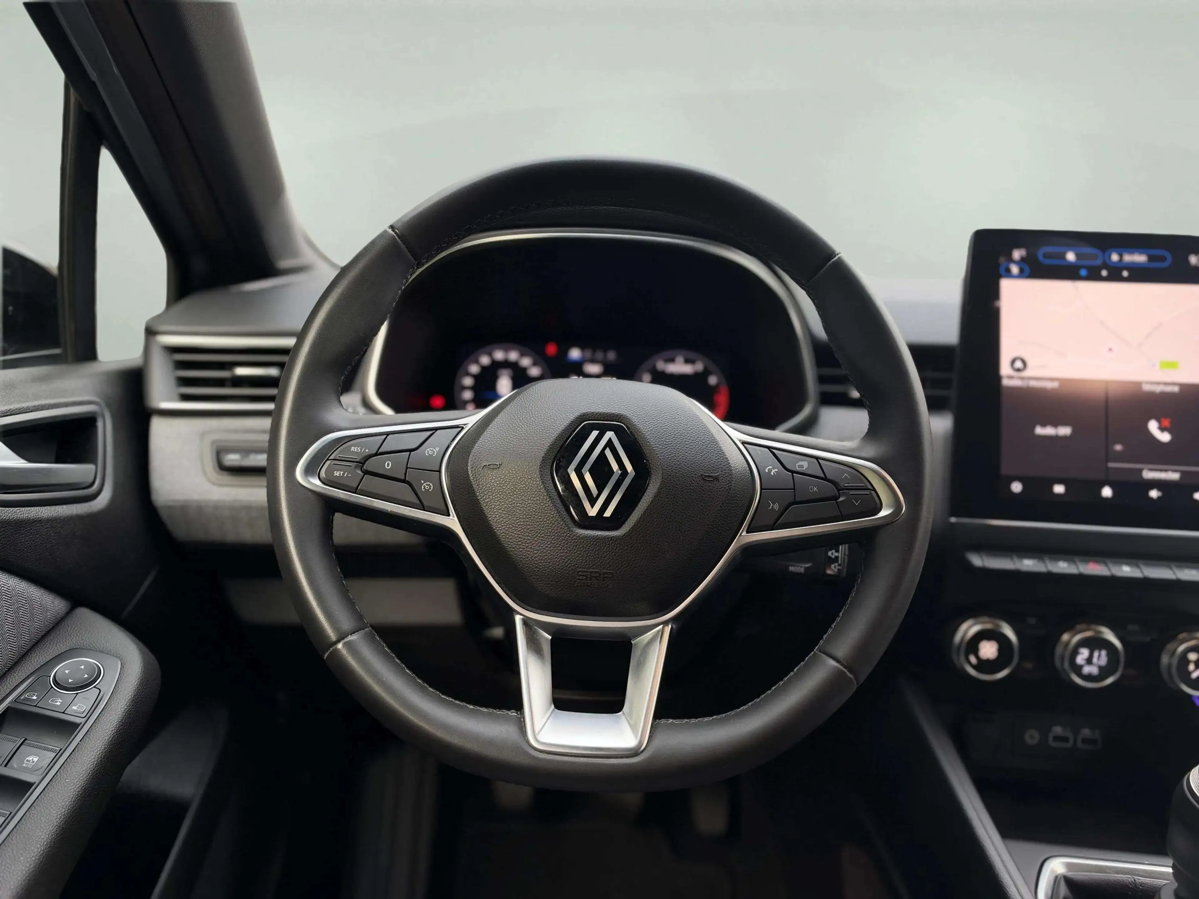 Renault Clio Clio 1.0 TCe Techno *1er prop*CarPlay*Garantie 12 mois*Prêt à immat* — photo 15
