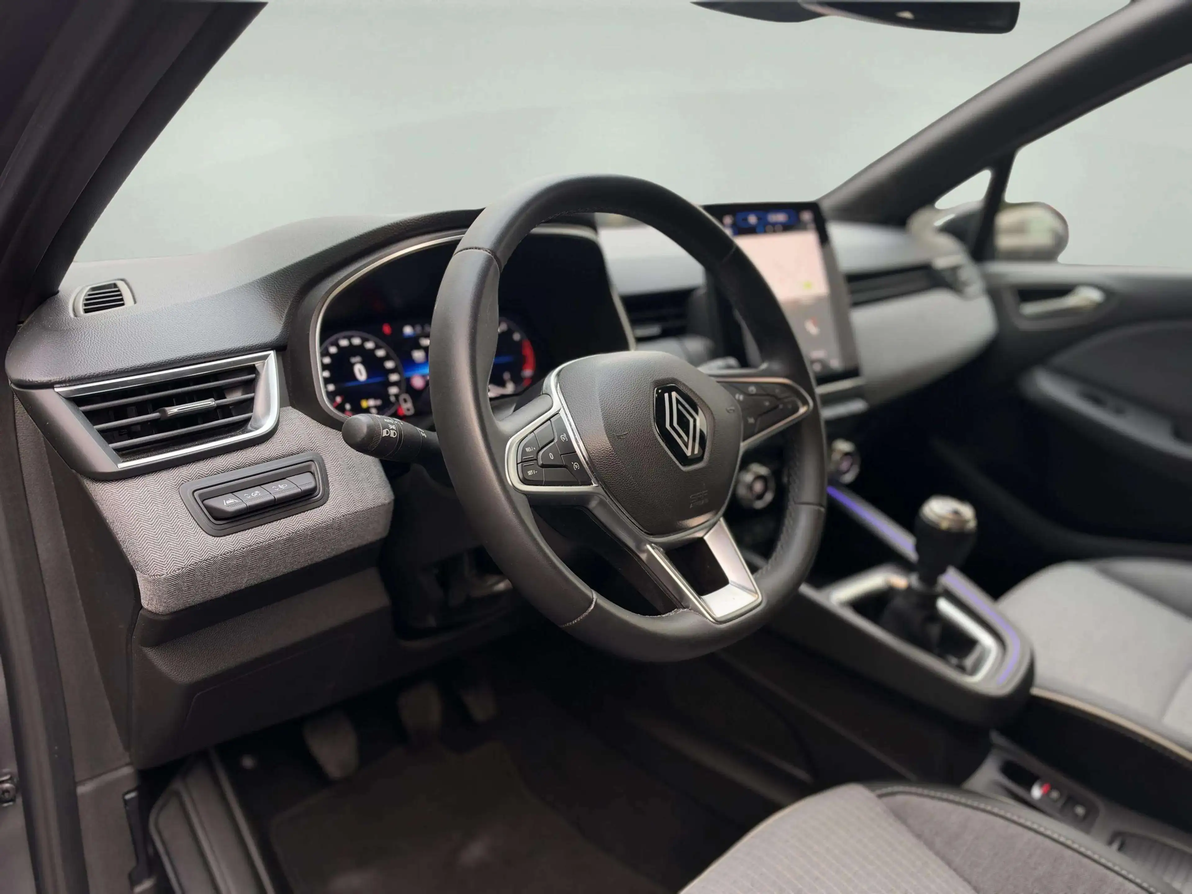 Renault Clio Clio 1.0 TCe Techno *1er prop*CarPlay*Garantie 12 mois*Prêt à immat* — photo 11