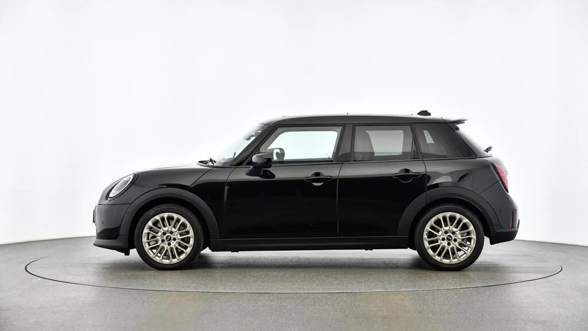 MINI Cooper S Favoured Trim Schwarz - 2