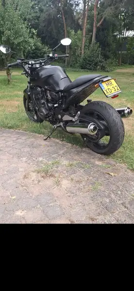 Kawasaki GPZ 1100 - foto 3
