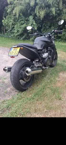 Kawasaki GPZ 1100 - foto 4