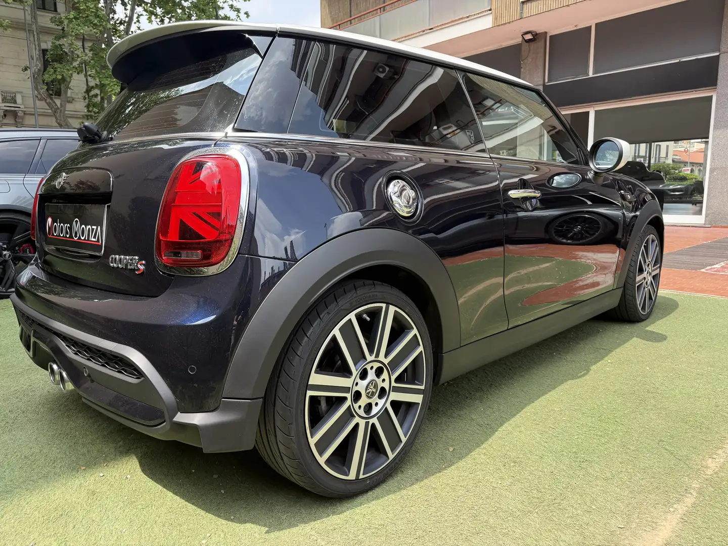 MINI Cooper S Mini 3p 2.0 Cooper S Yours auto Nero - 1