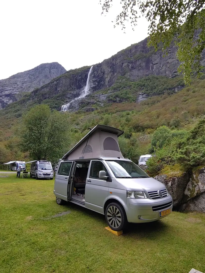 Volkswagen T5 Caravelle 8 persoonsbus én camper Argent - 1
