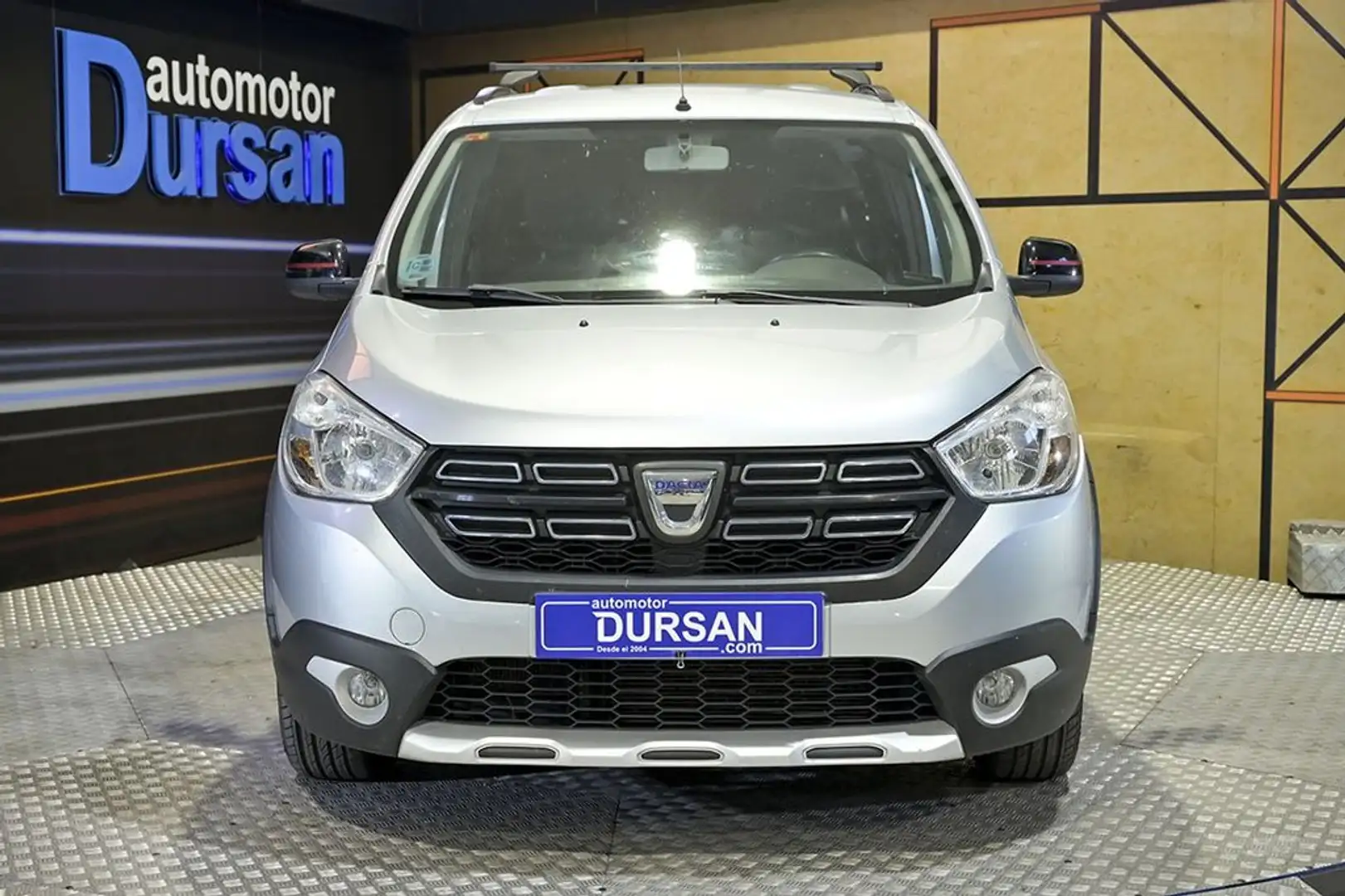 Dacia Lodgy SL Xplore Blue dCi 85kW115CV 5Pl 18 Gri - 2
