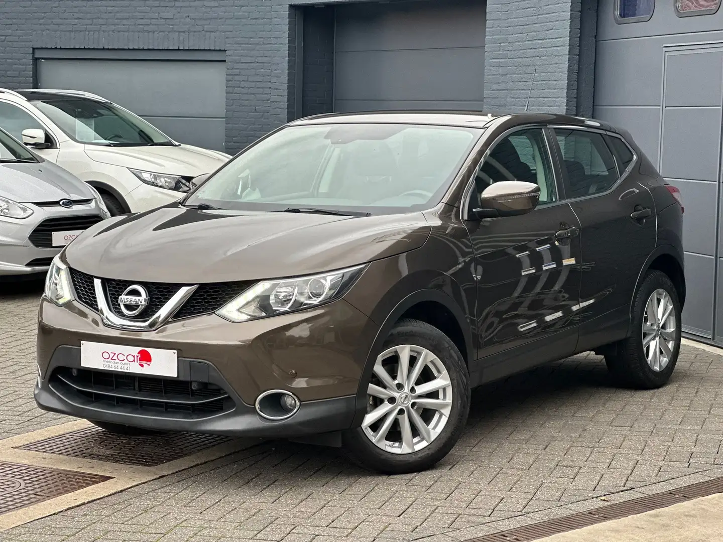 Nissan Qashqai 1.2i |GpsCruise360cam|1Eig|*1JGarantie* Brun - 1
