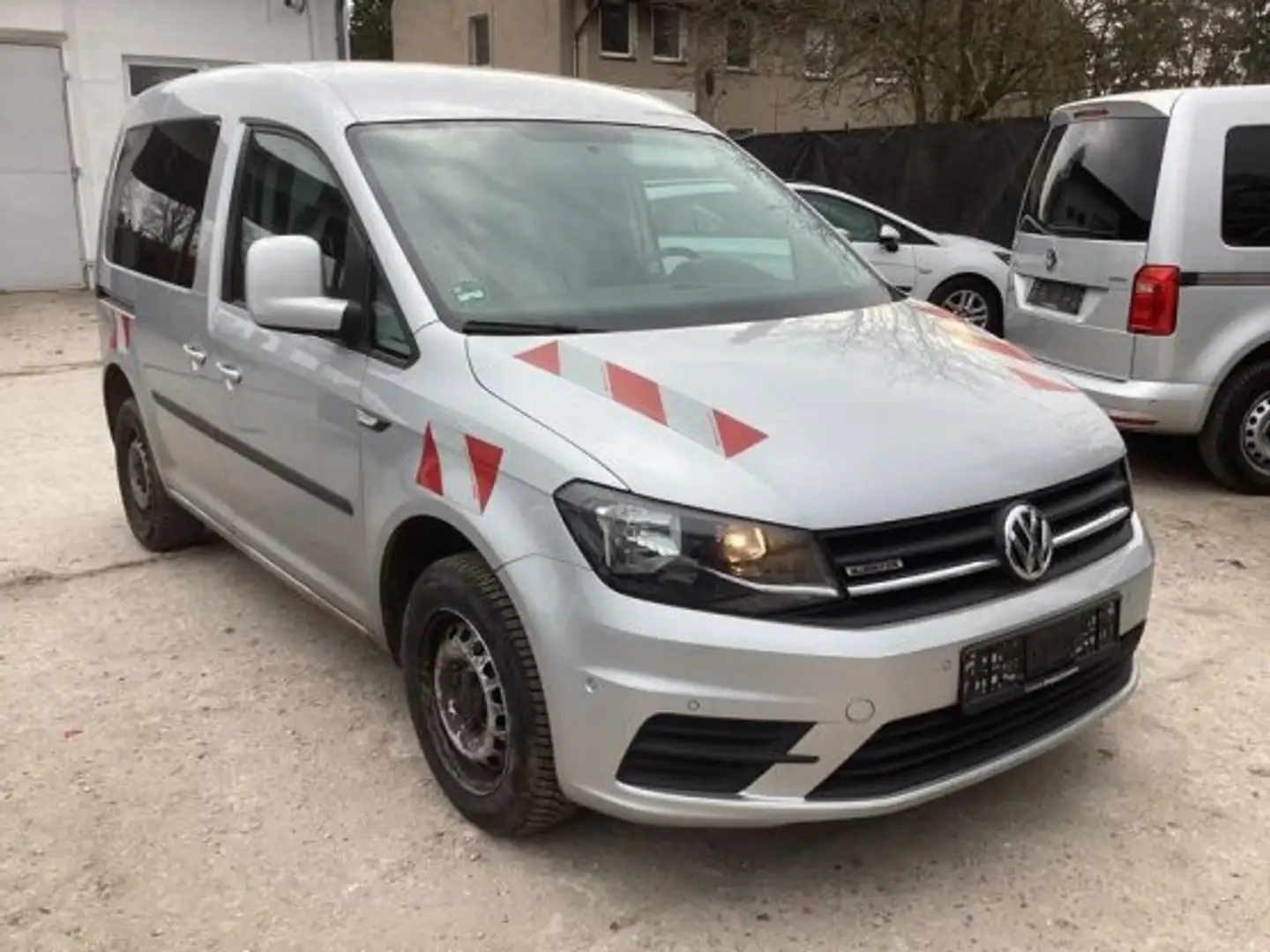 Volkswagen Caddy Kasten BMT NAVI PDC Park Assist Optik& el. Paket Silber - 1