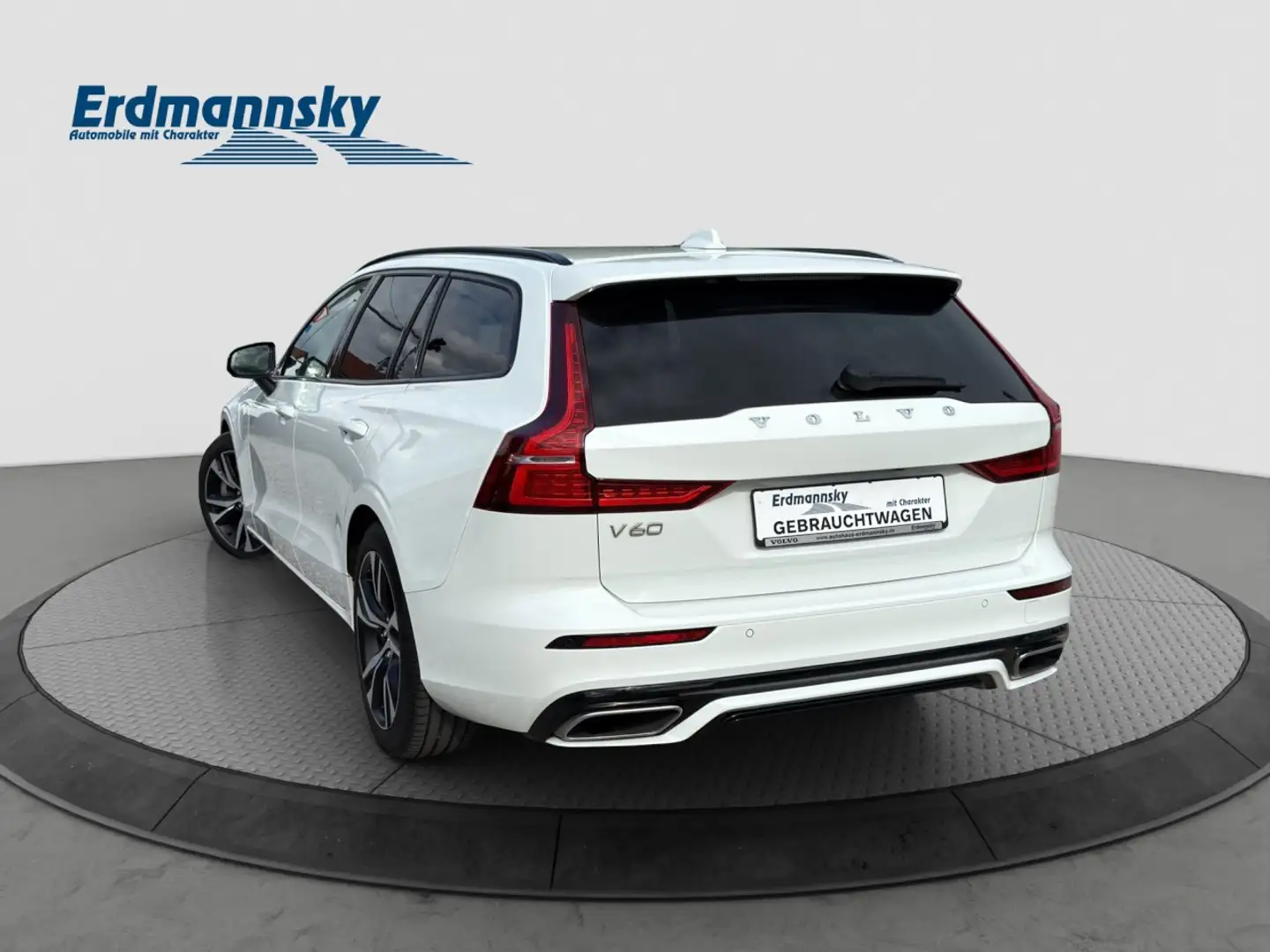 Volvo V60 T8 R-Design Plug-In Hybrid/AHK/360K/Headup Klima Blanc - 2