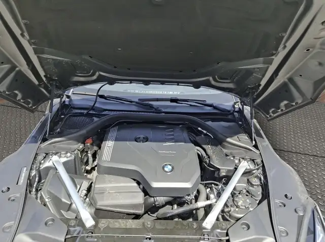 BMW Z4 view 10