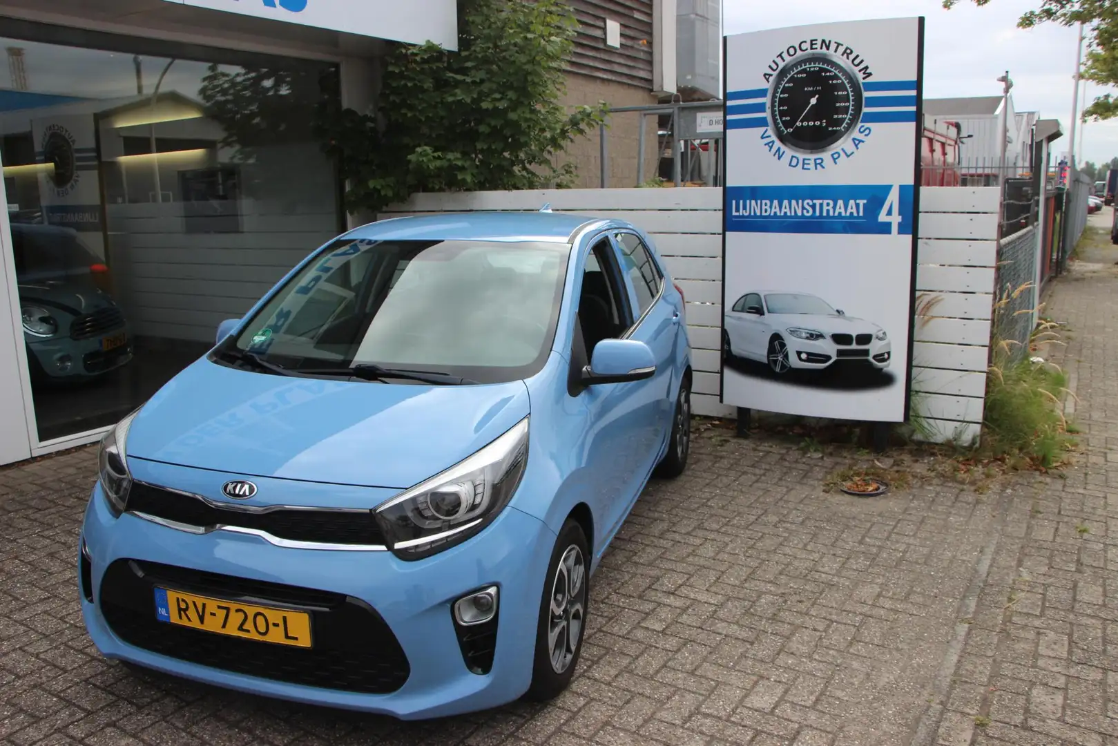 Kia Picanto 1.0 CVVT DynamicPlusLine Bleu - 1