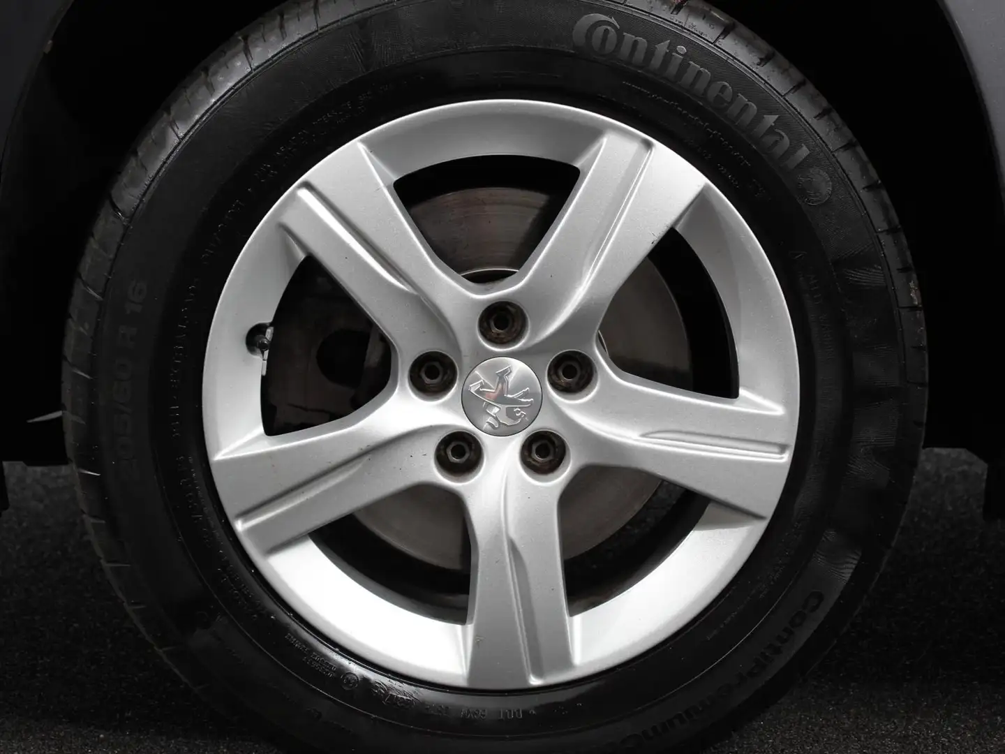 Peugeot Partner 1.6 BlueHDI Pro Nieuw model! Lees opmerkingen! | A Grijs - 2