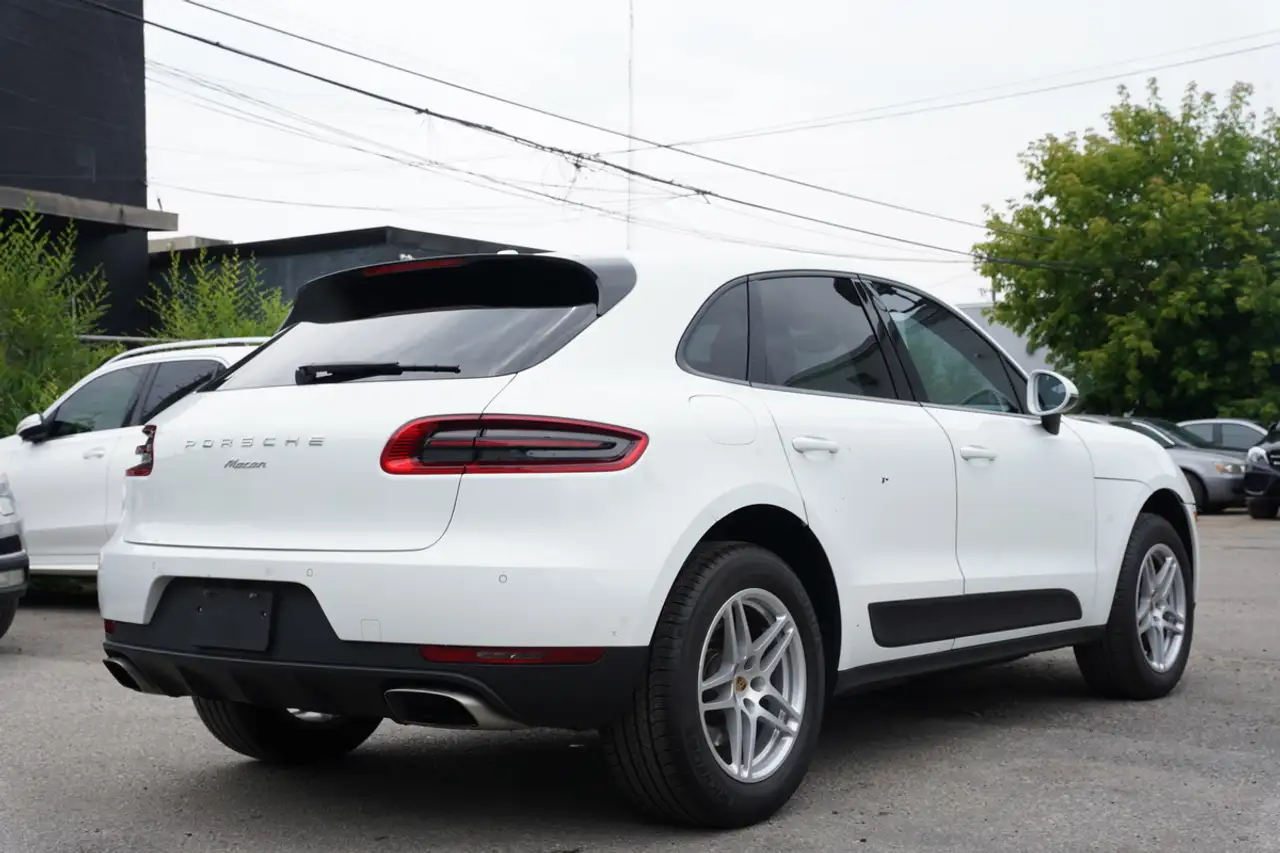 Porsche Macan снимка Porsche Macan