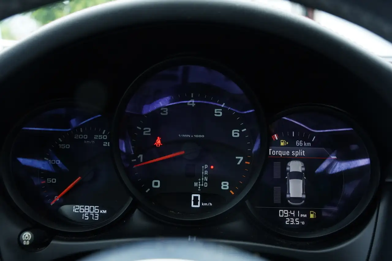 Porsche Macan снимка Porsche Macan