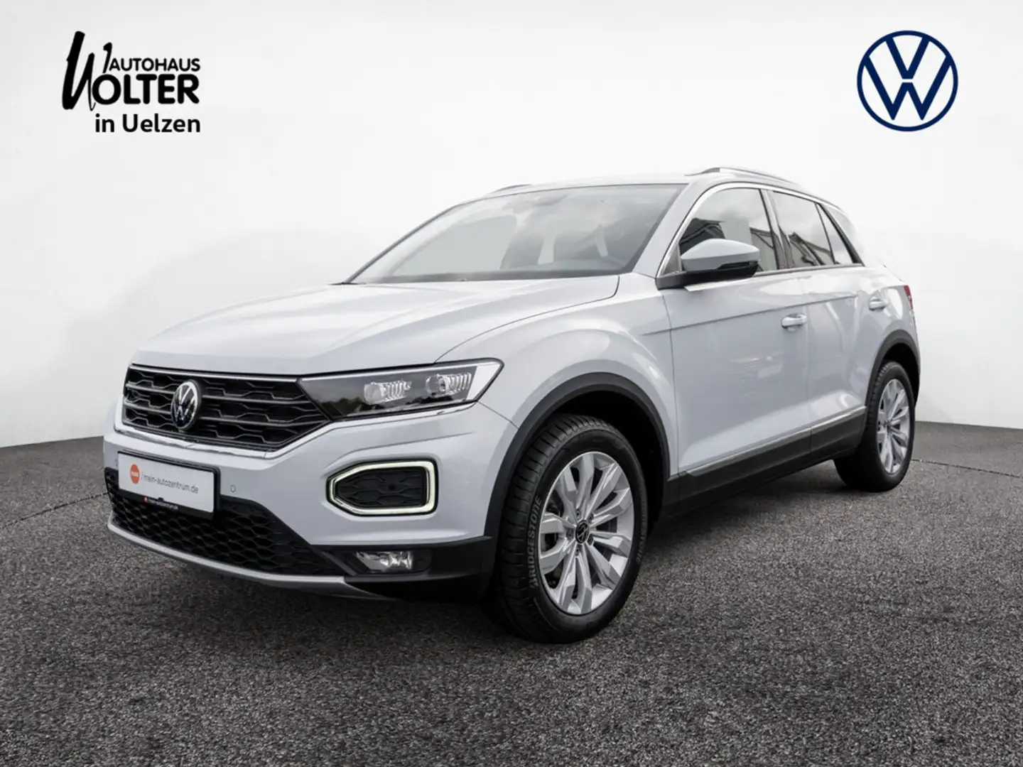 Volkswagen T-Roc 1.5 TSI Sport AHK PANO LED KAM ACC Silber - 1