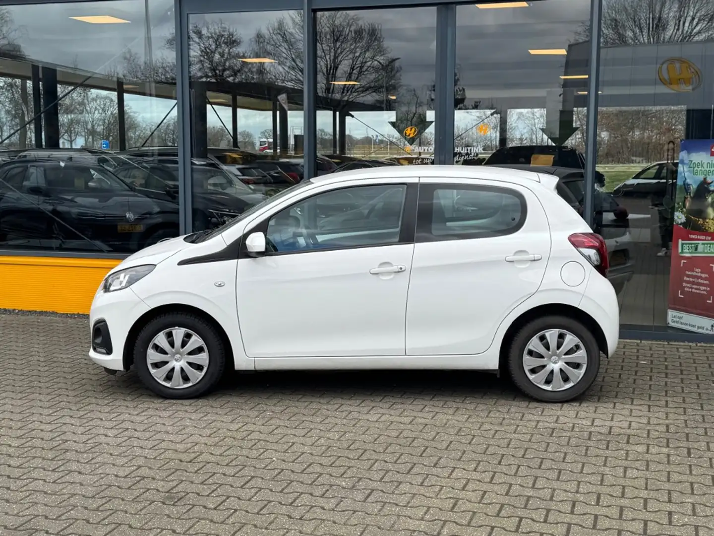 Peugeot 108 1.0 e-VTI Active - 5 drs - airco Wit - 2