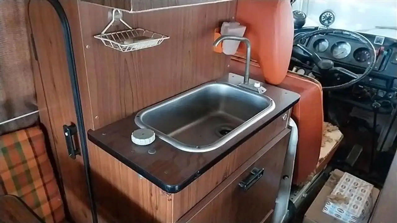 Volkswagen T2 Wohnmobil Westfalia Oldtimer, foto 11