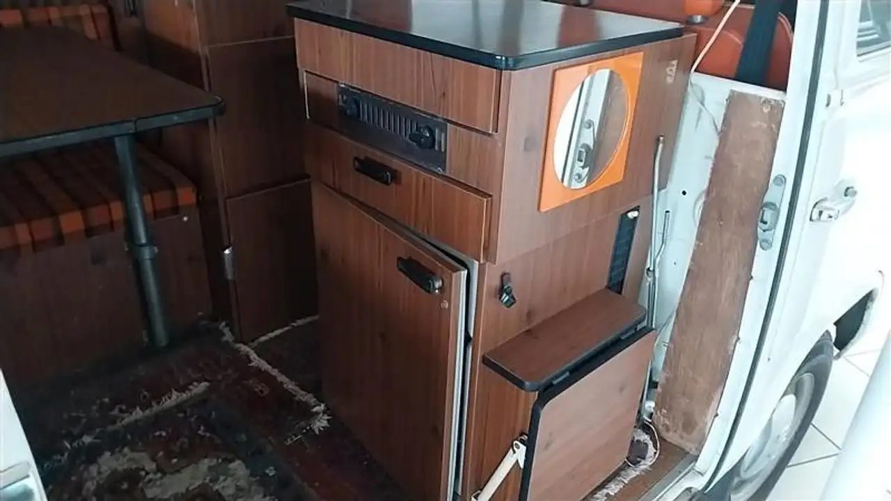 Volkswagen T2 Wohnmobil Westfalia Oldtimer, foto 12