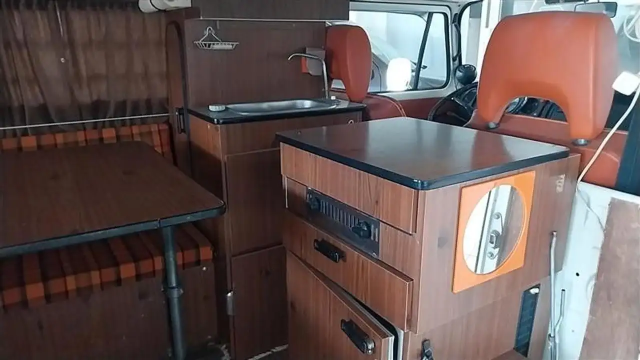 Volkswagen T2 Wohnmobil Westfalia Oldtimer, foto 7