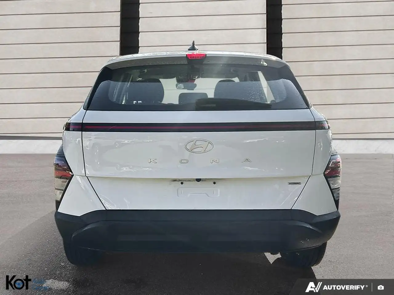 Hyundai KONA снимка Hyundai KONA