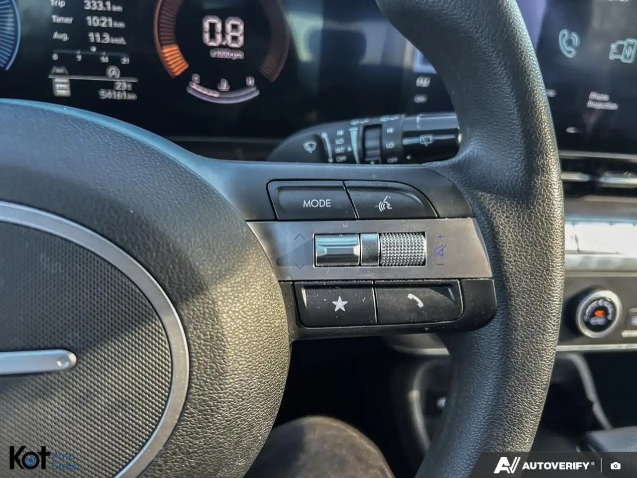 Hyundai KONA снимка Hyundai KONA